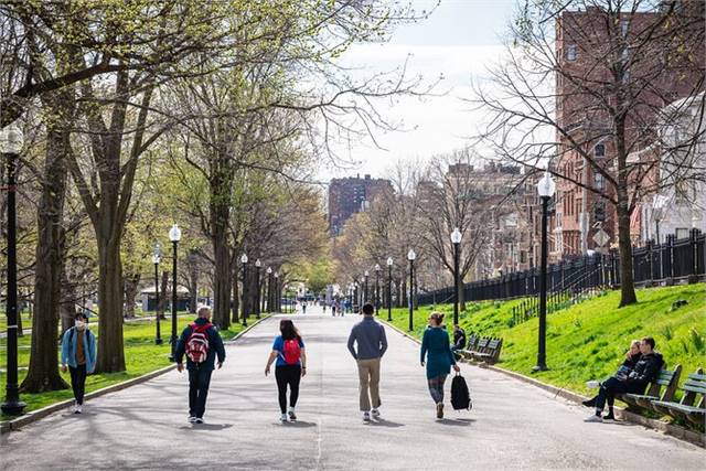 Boston: North End to Freedom Trail - Food & History Walking Tour